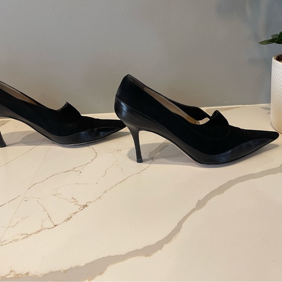 Manolo Blahnik Booties. Black leather and suede. - Picture 9 of 9